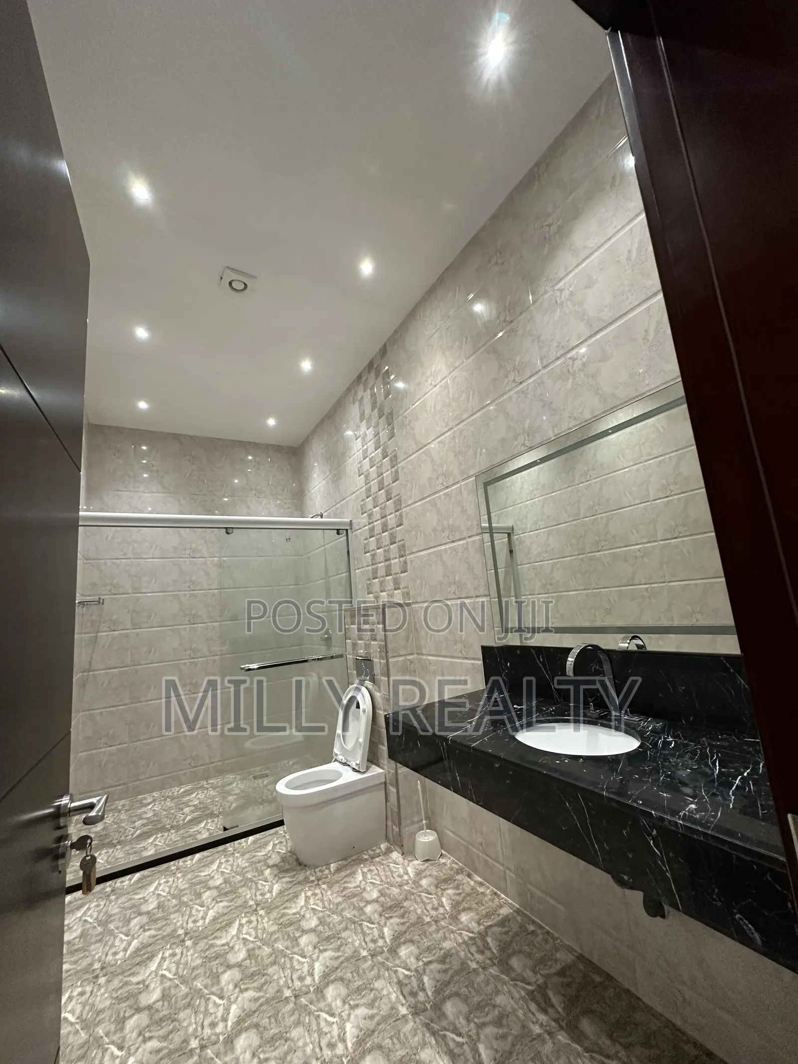 Furnished 6bdrm Penthouse in Masaki Ocean View for sale
