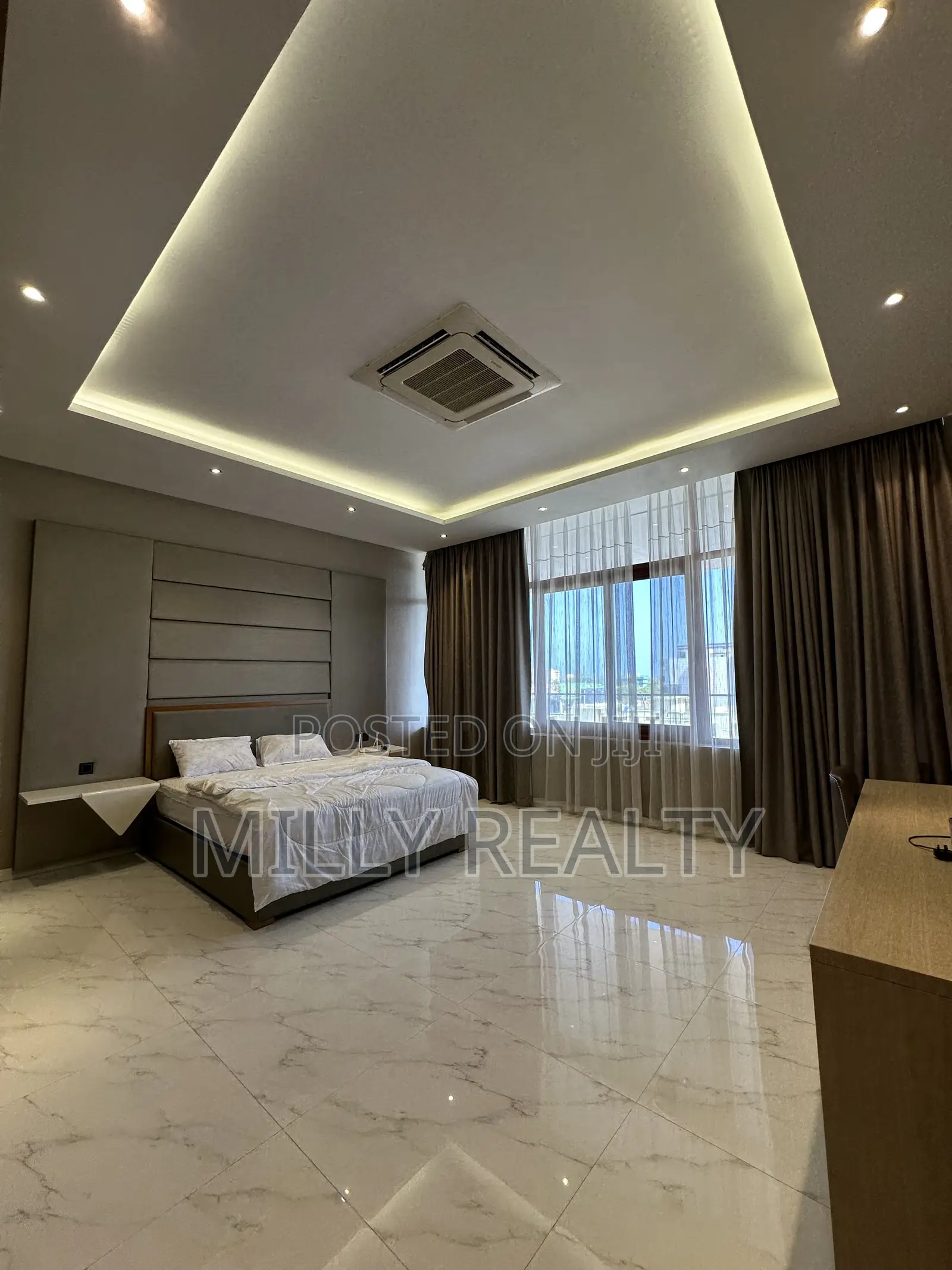 Furnished 6bdrm Penthouse in Masaki Ocean View for sale