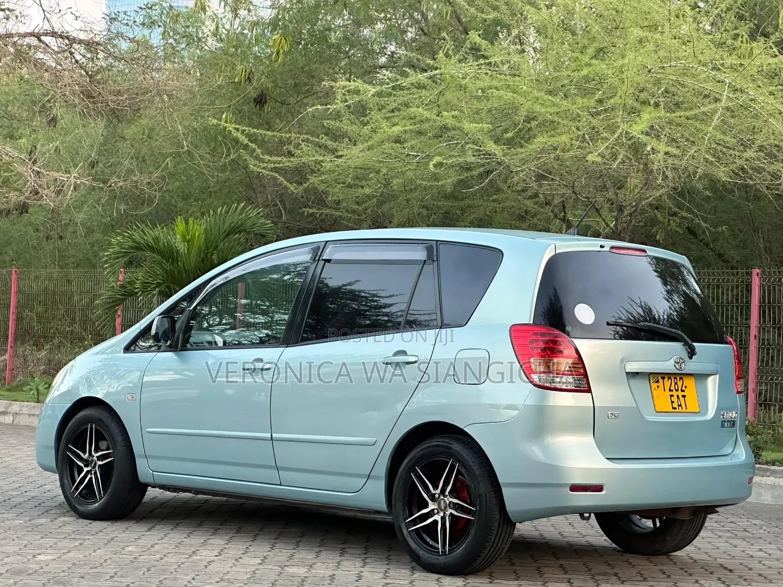 Toyota Corolla Spacio 2004