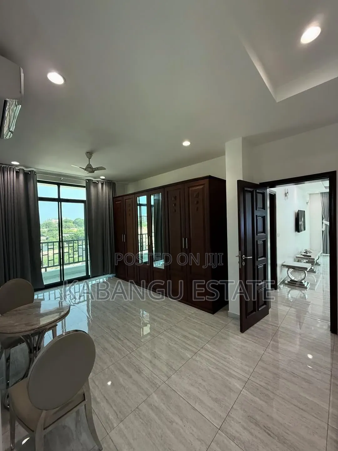 Furnished 3bdrm Apartment in Kimweri Road, Msasani for rent