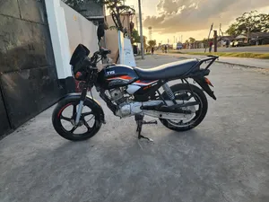 TVS HLX 125 2023 Black