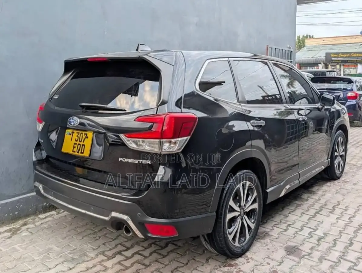 Subaru Forester 2021 Black