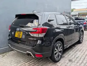 Subaru Forester 2021 Black