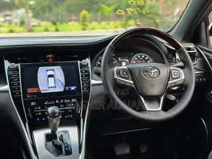 Toyota Harrier 2.0 2017 White