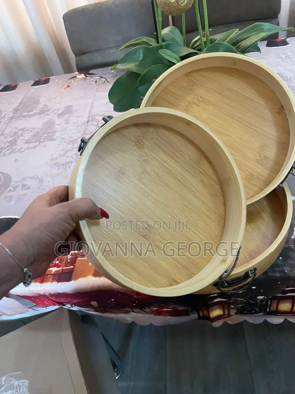 Tray Nzuri Sana
