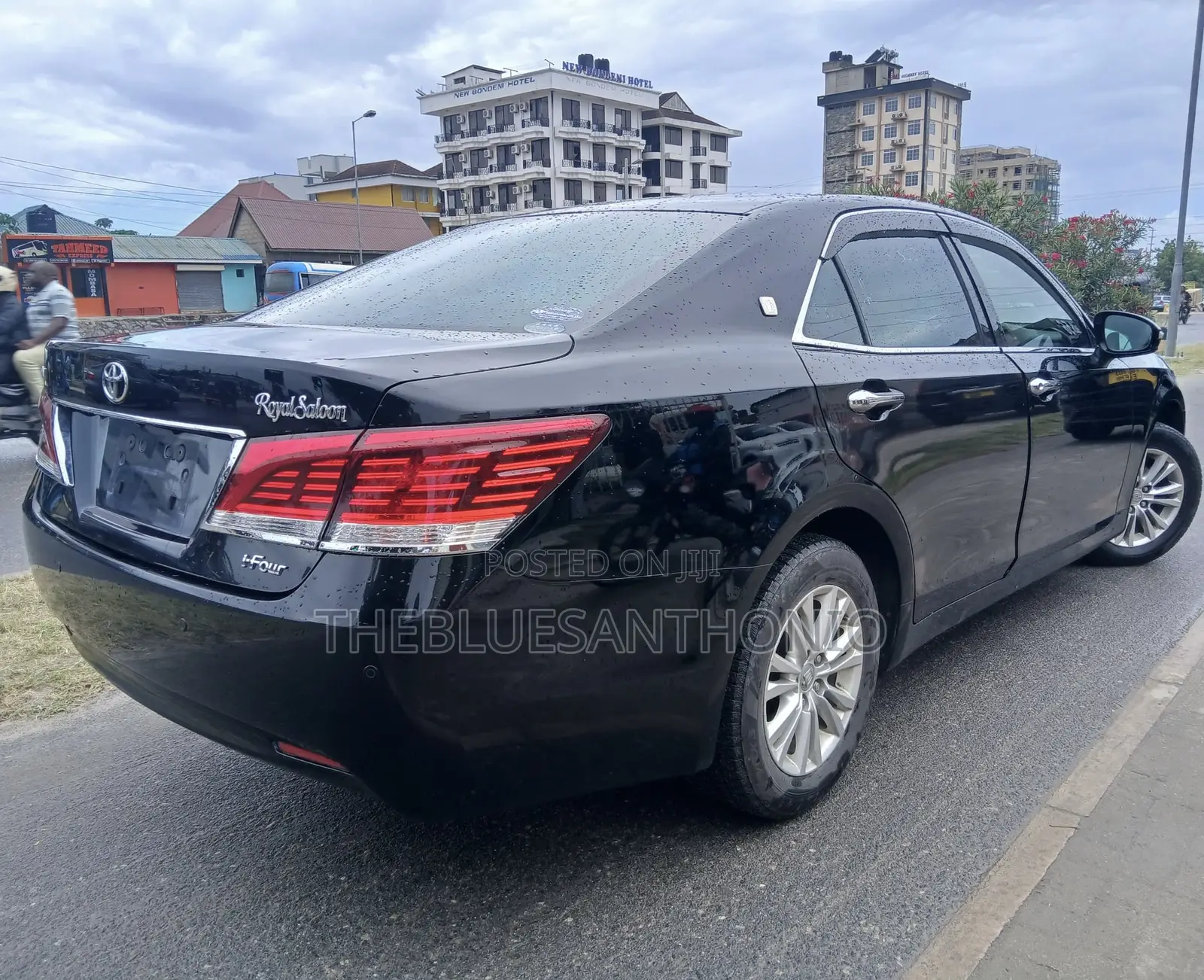 Toyota Crown 2014 Black