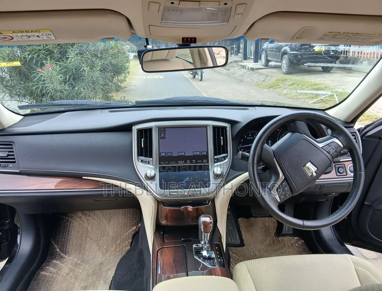 Toyota Crown 2014 Black