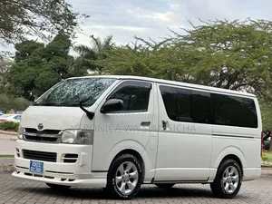 Toyota HiAce 2008 White