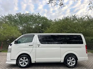 Toyota HiAce 2008 White
