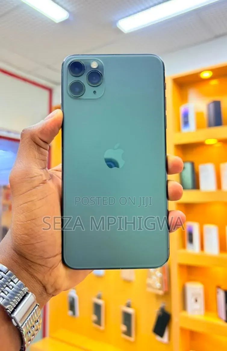 Apple iPhone 11 Pro Max 64 GB Green