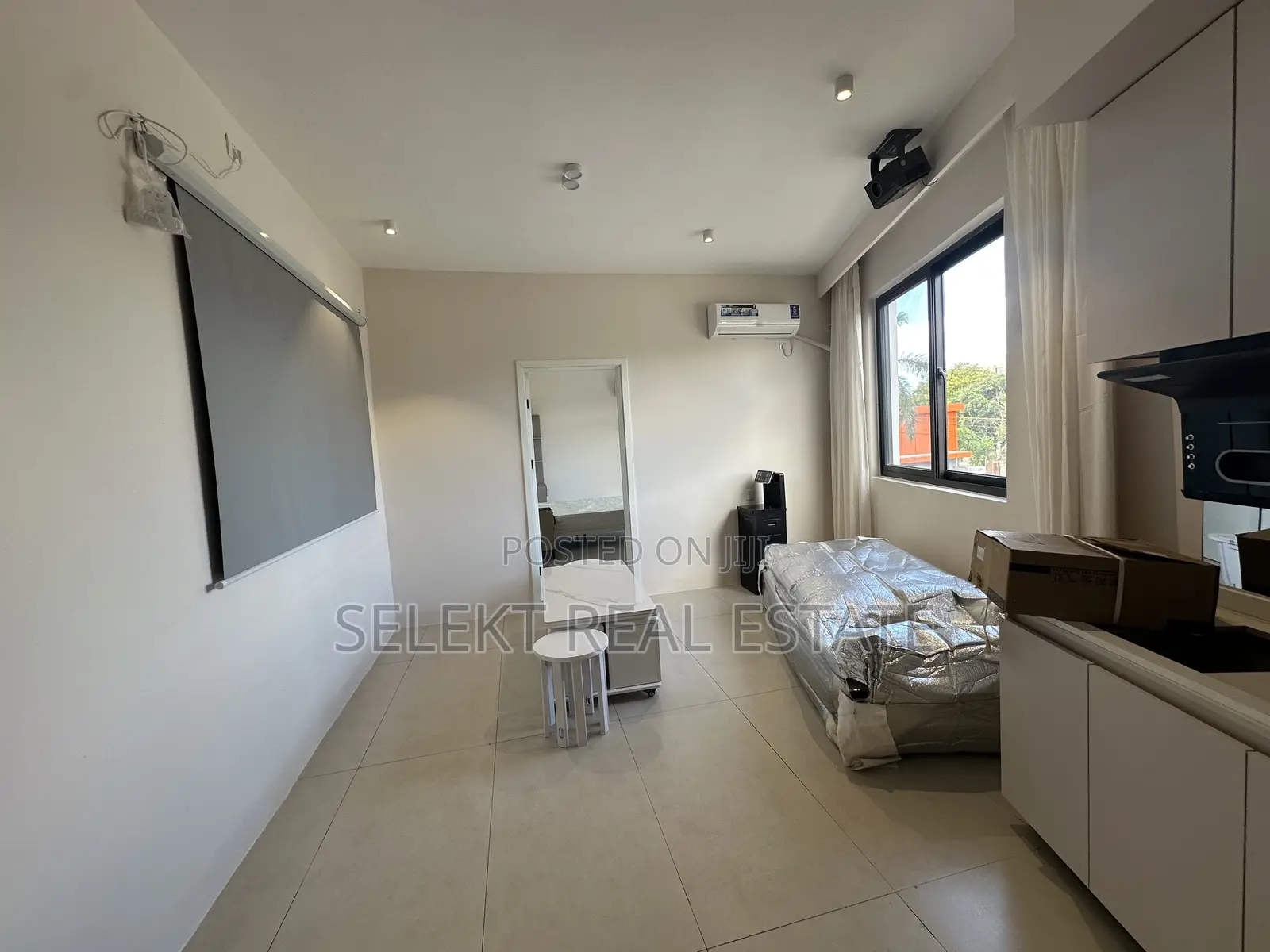 Furnished 1bdrm Apartment in Oyster Bay for rent