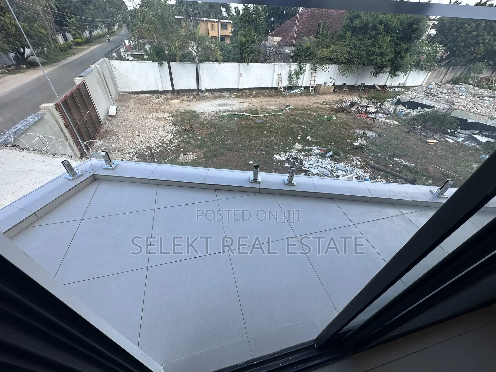 Furnished 1bdrm Apartment in Oyster Bay for rent