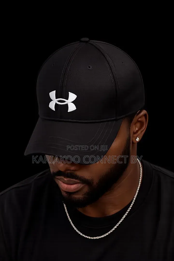 Classic Gucci Canvas Monogram Cap