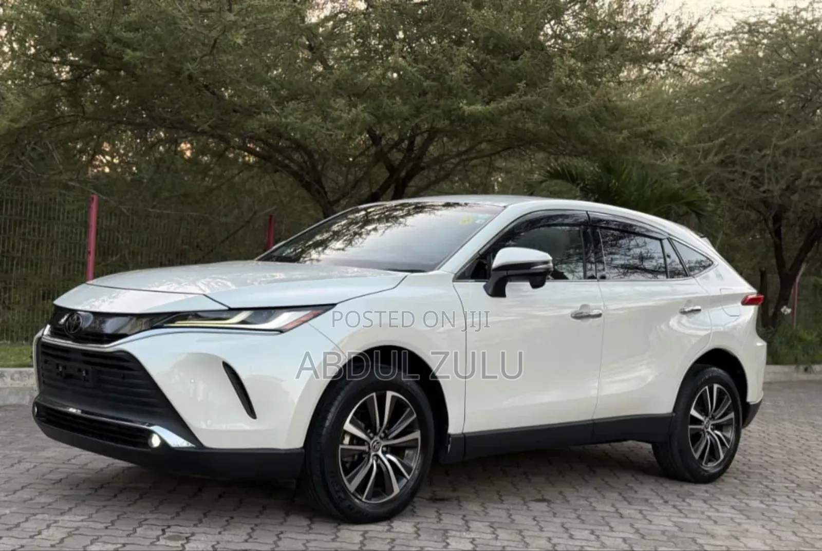 Toyota Harrier 2022 White