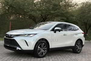 Toyota Harrier 2022 White