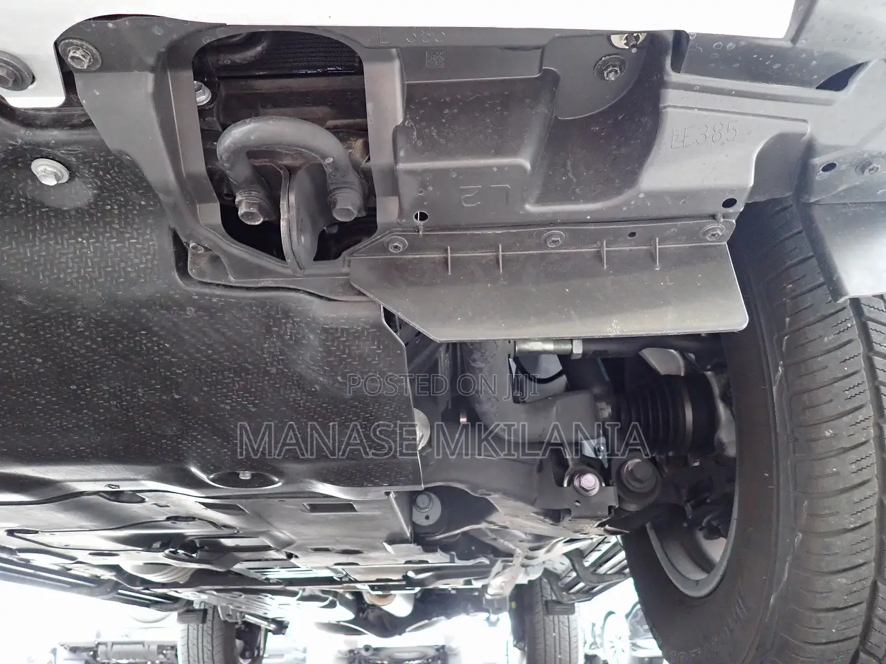 Toyota Land Cruiser LC300 2023 White