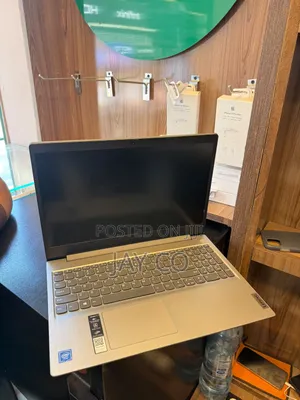 Laptop Lenovo Ideapad 3 16GB Intel Core i7 HDD+SSD 500GB