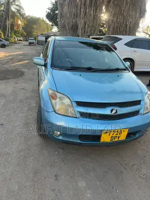 Toyota IST 2003 Blue