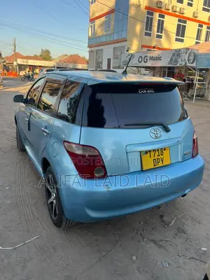Toyota IST 2003 Blue