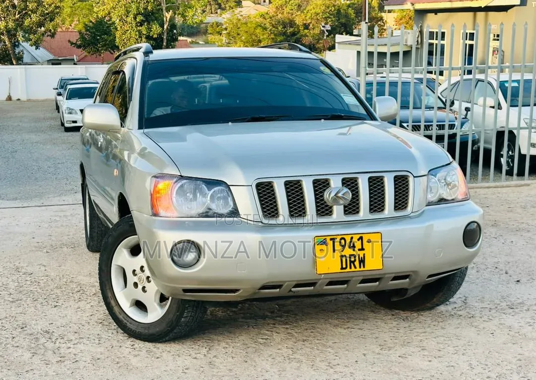 Toyota Kluger 2004 Silver