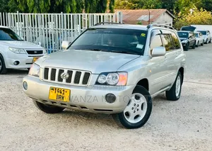 Toyota Kluger 2004 Silver