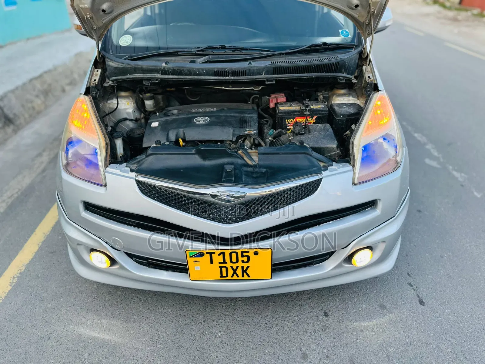 Toyota Ractis 2006 Silver