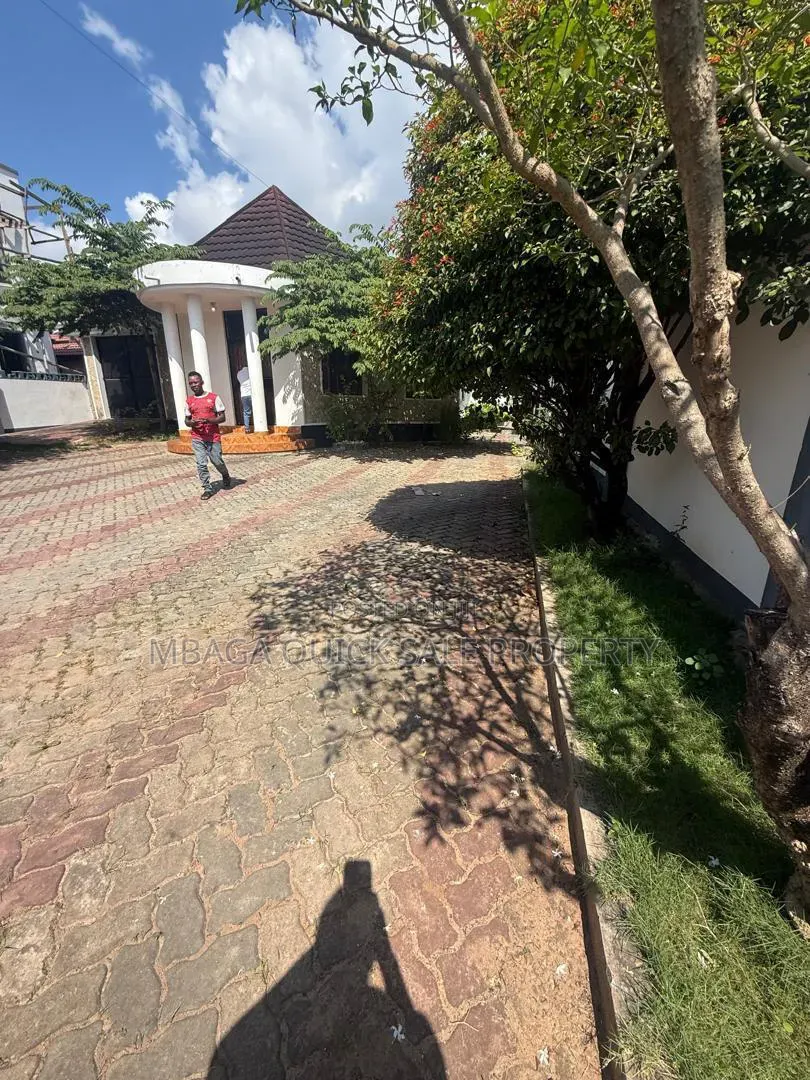 3bdrm House in Mbezi Beach for rent