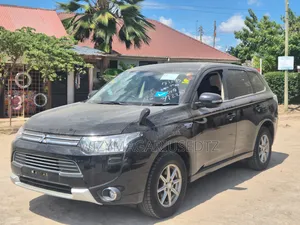 Mitsubishi Outlander 2014 Matt Black