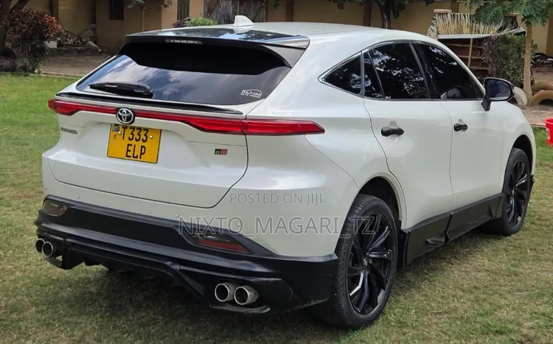 Toyota Harrier 2021 White