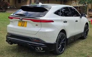 Toyota Harrier 2021 White