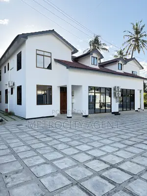8bdrm Maisonette in Metro Estate, Mikocheni for rent