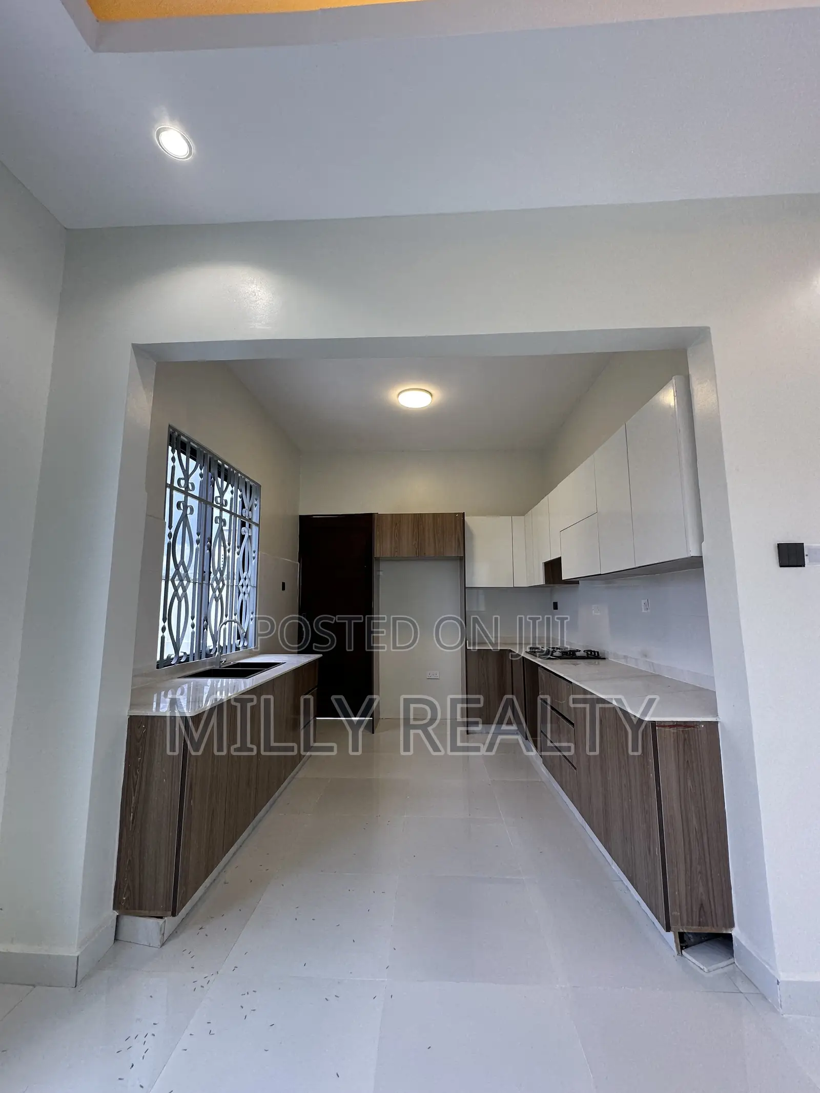 3bdrm House in Mbweni Mpiji New for sale
