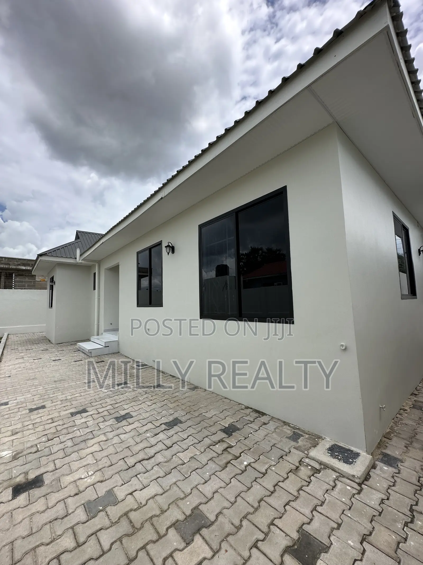 3bdrm House in Mbweni Mpiji New for sale