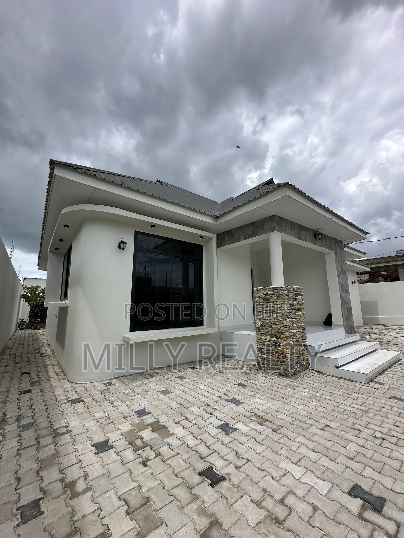 3bdrm House in Mbweni Mpiji New for sale