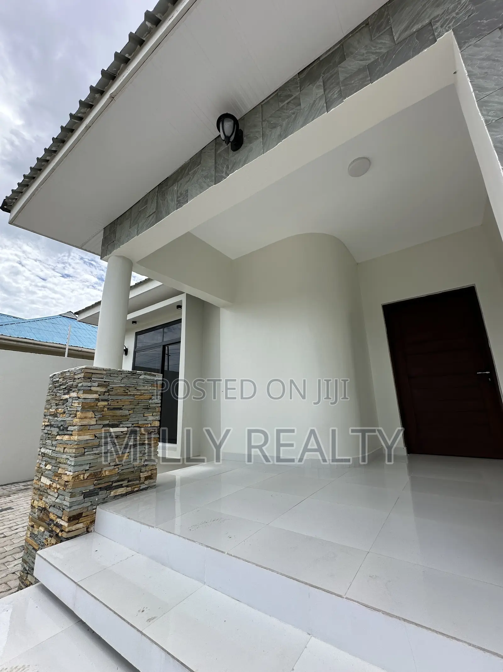 3bdrm House in Mbweni Mpiji New for sale
