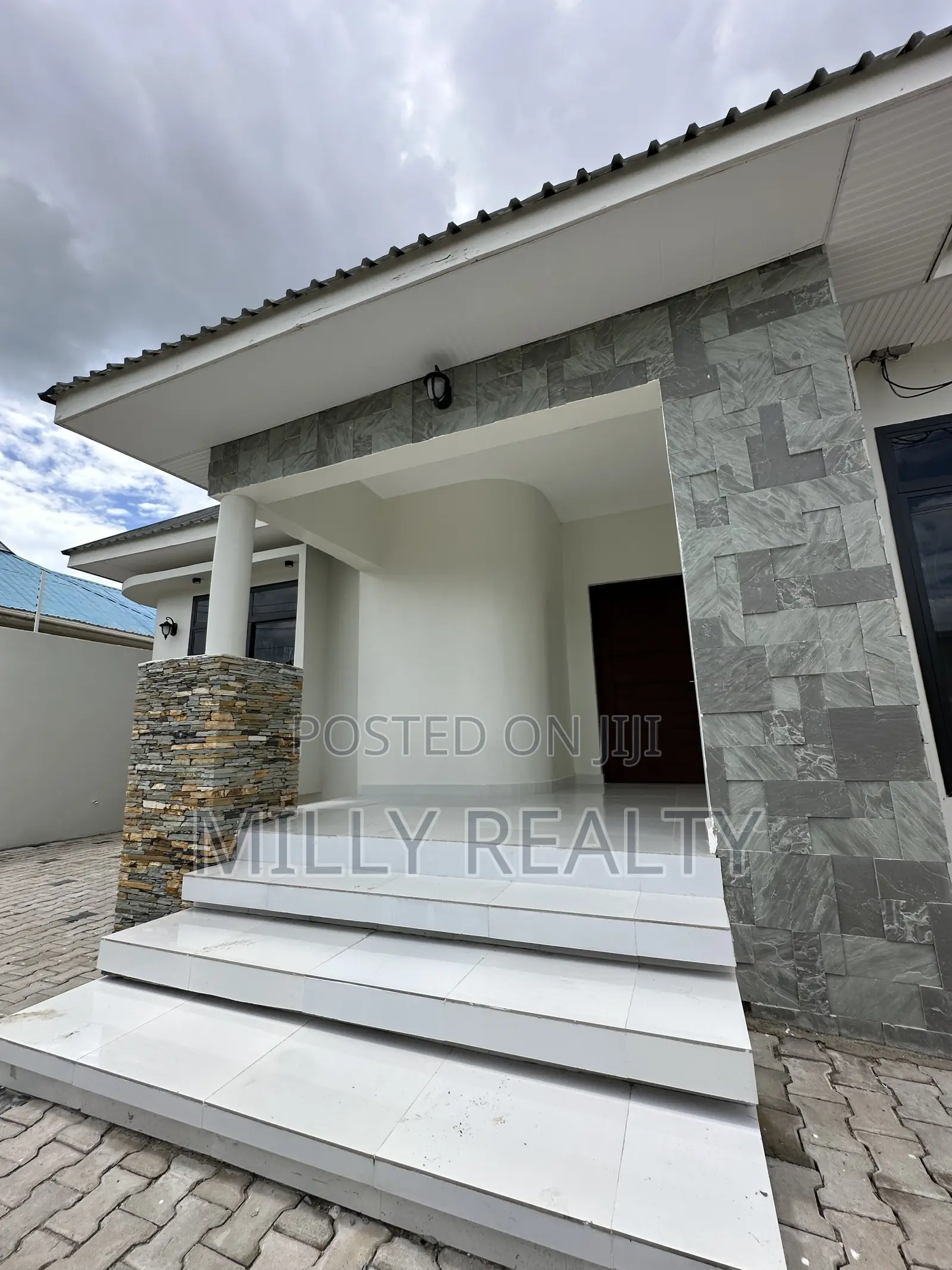 3bdrm House in Mbweni Mpiji New for sale