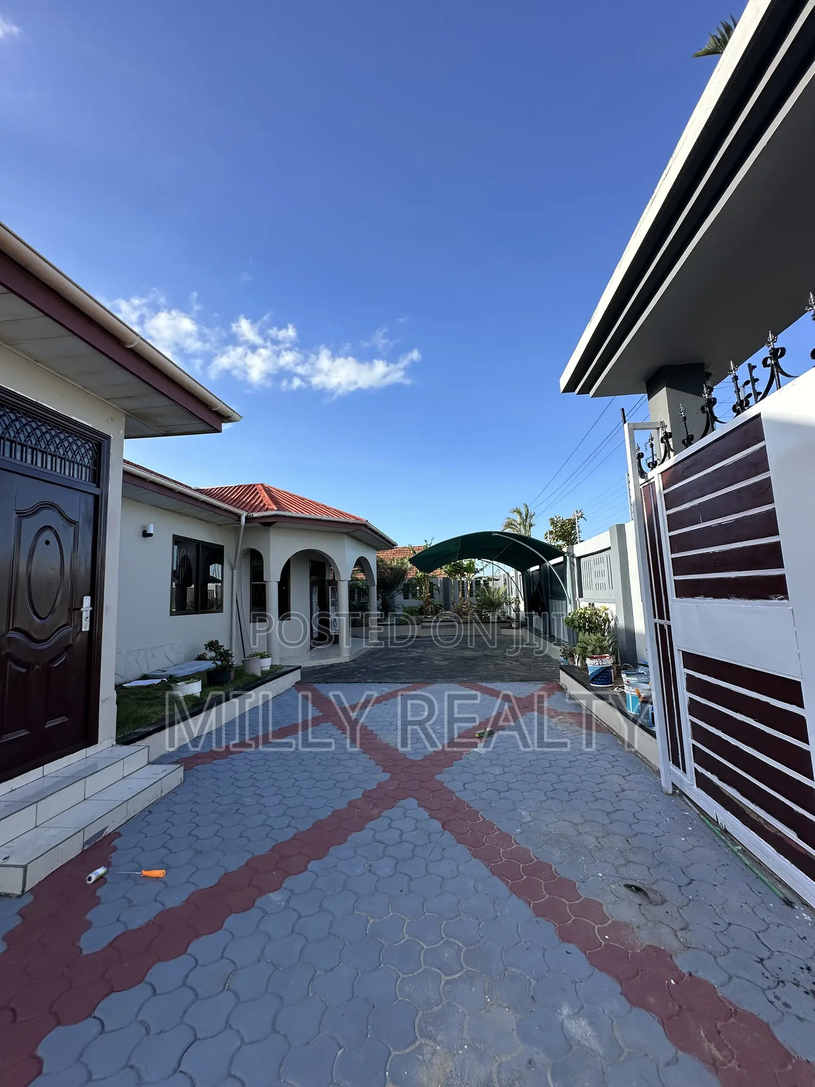 5bdrm House in Mbweni Malindi Block for sale