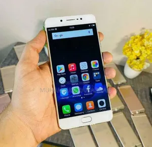 Vivo Y67 32 GB Silver