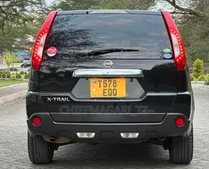 Nissan X-Trail 2012 Black