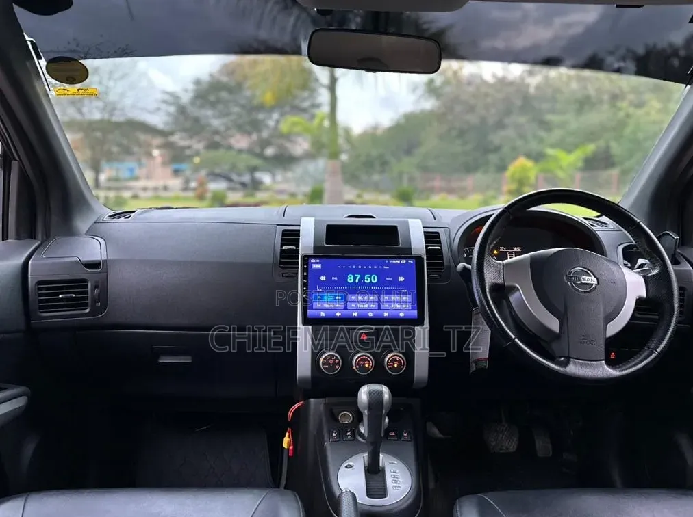 Nissan X-Trail 2012 Black