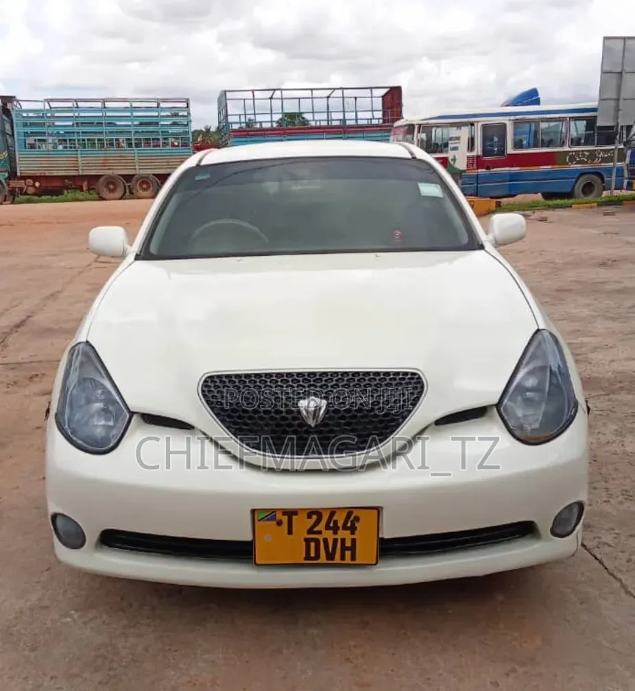 Toyota Verossa 2001 White