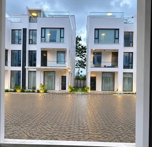 Furnished 5bdrm Villa in Oyster Bay for rent