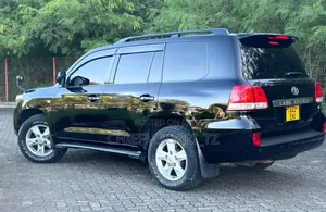 Toyota Land Cruiser 2010 Matt Black