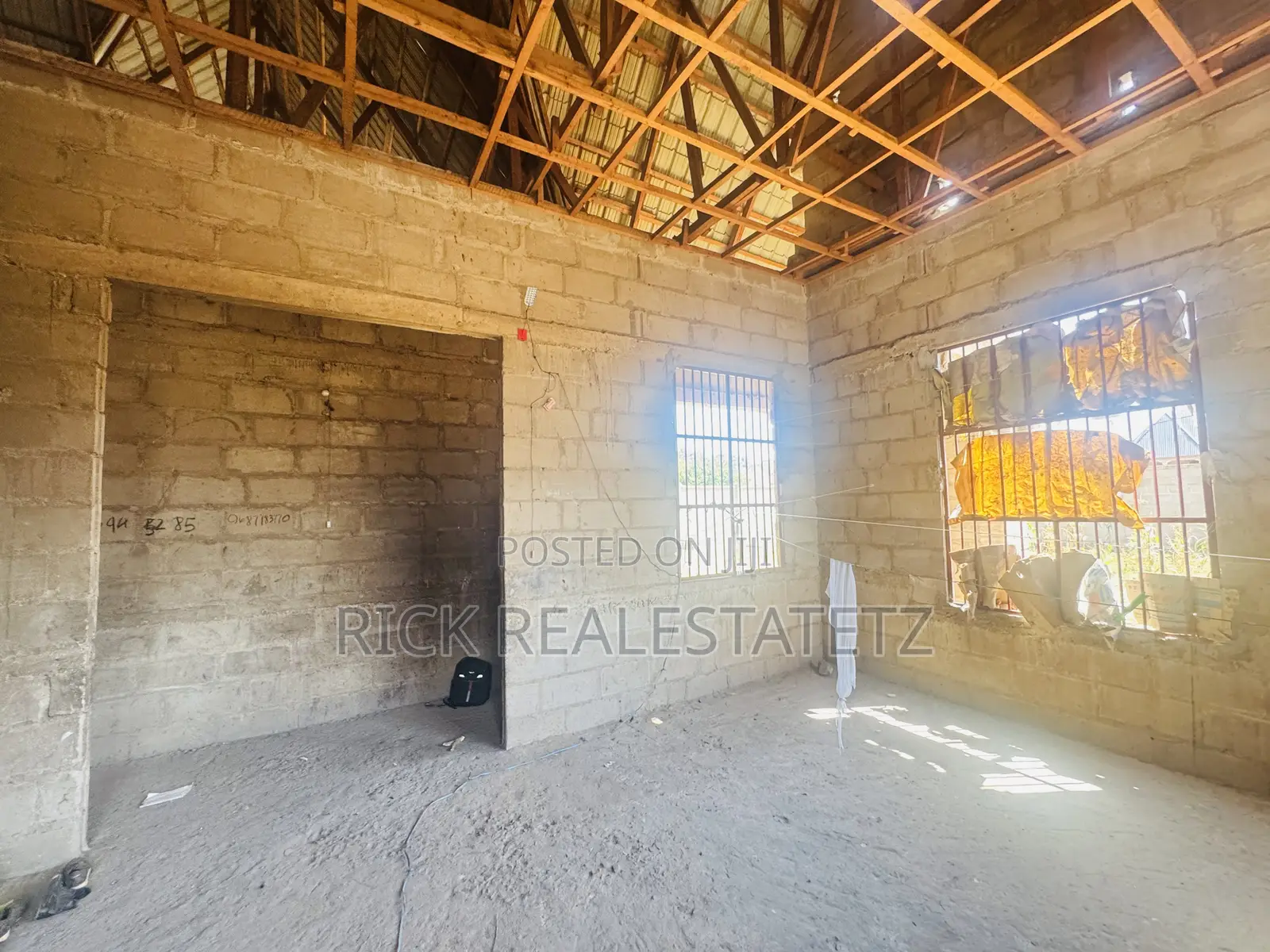 3bdrm House in Buhongwa for sale