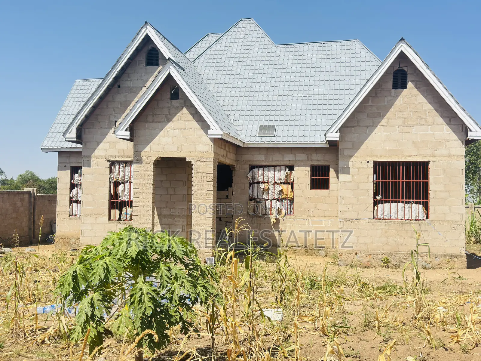 3bdrm House in Buhongwa for sale