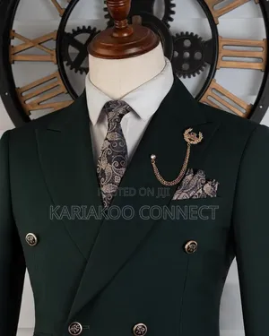 Green Double Breasted Format Suit