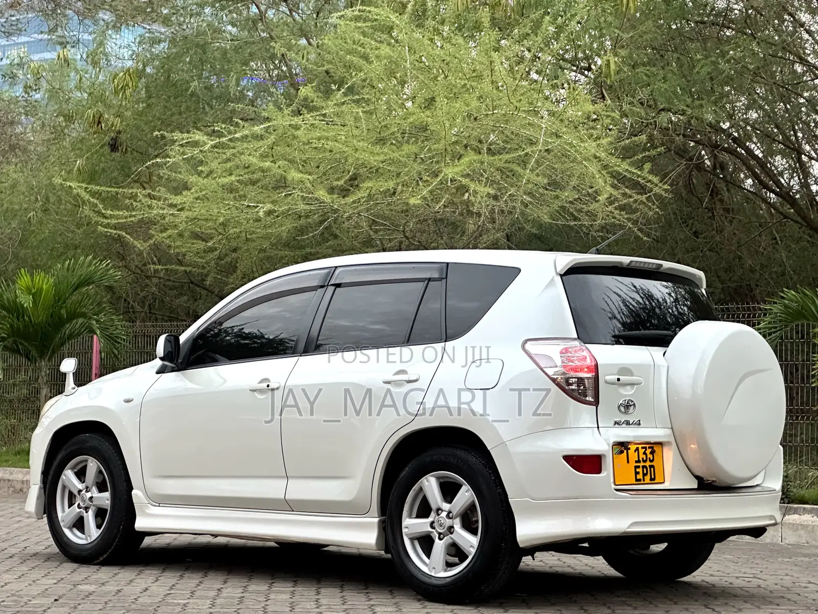 Toyota RAV4 2007 White
