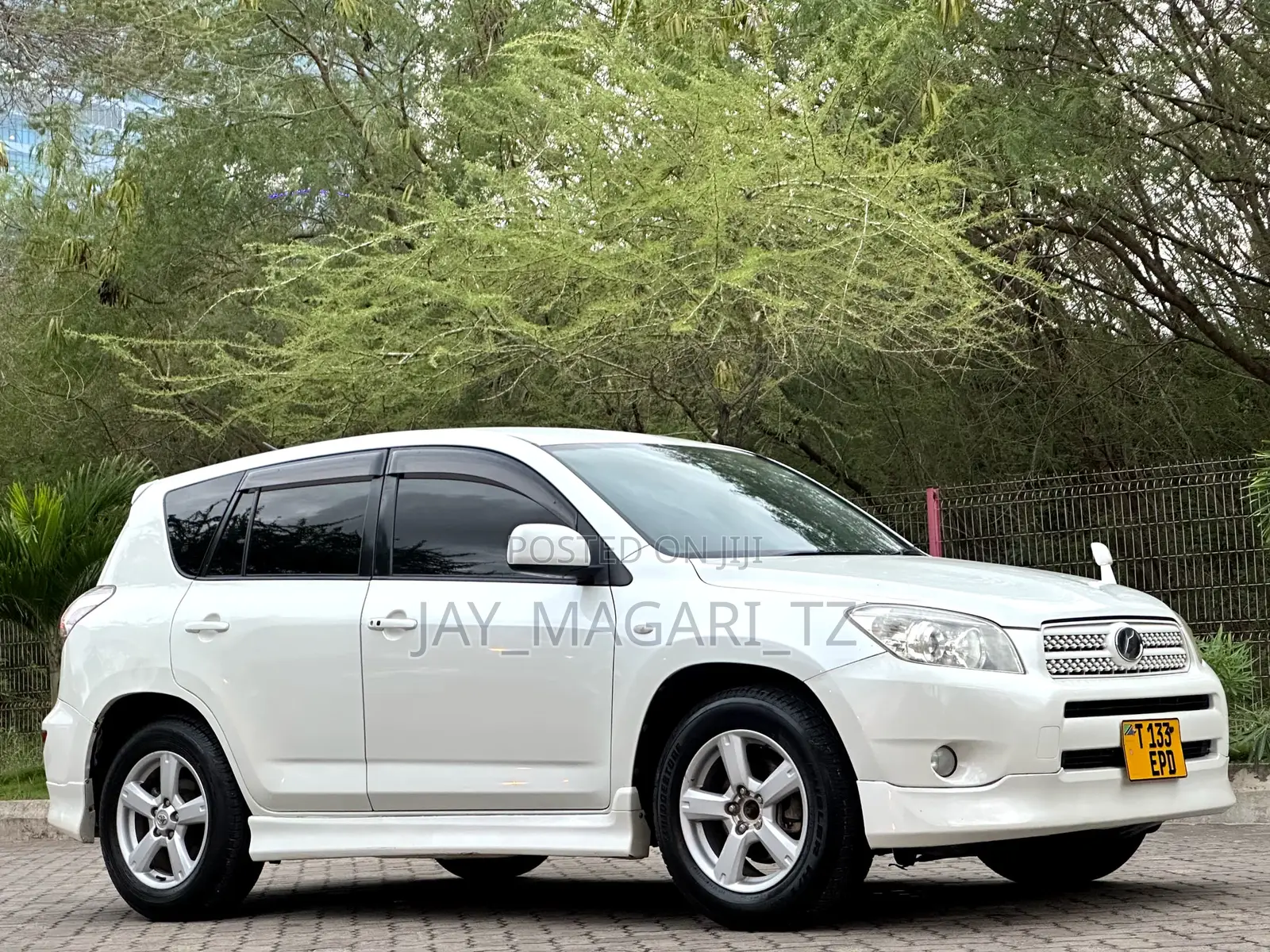 Toyota RAV4 2007 White