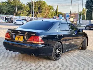 Toyota Crown 2004 Black