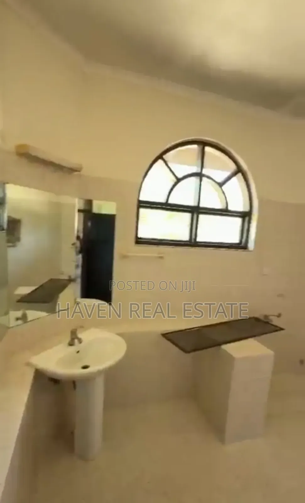 5bdrm House in Mbezi Beach for sale